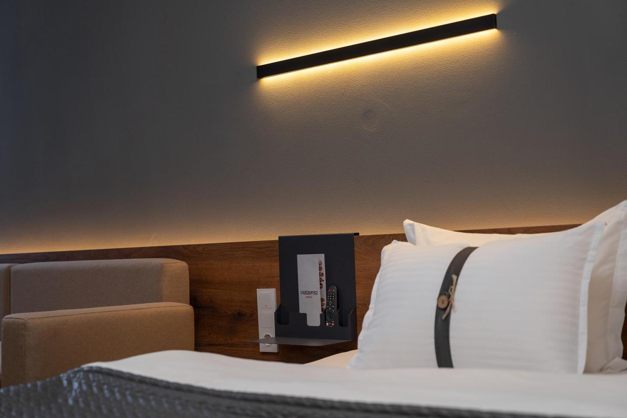 Duo Hotel By Futuro บิชเคก ภายนอก รูปภาพ