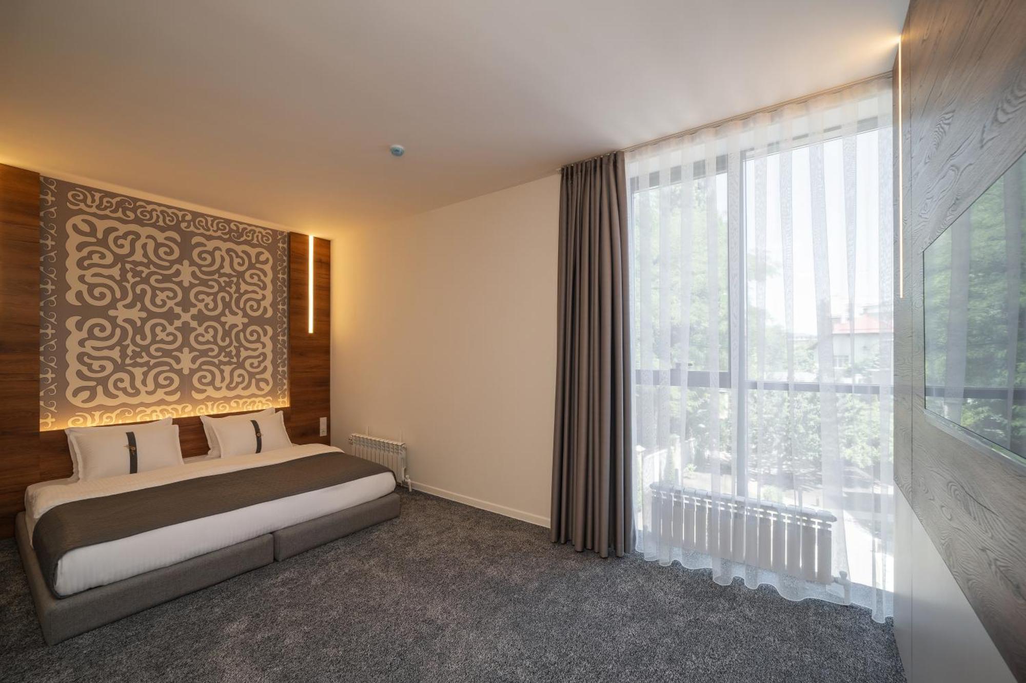 Duo Hotel By Futuro บิชเคก ภายนอก รูปภาพ